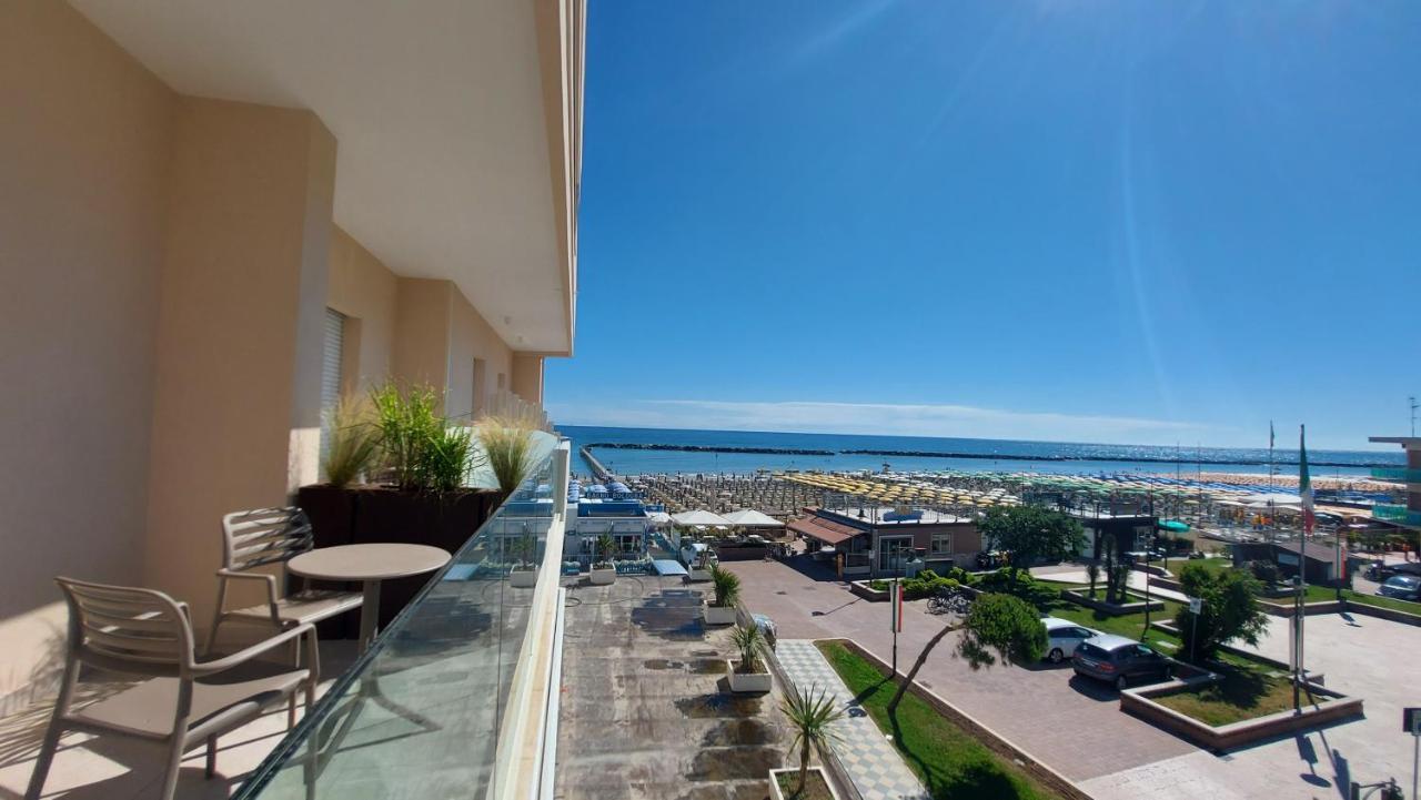 Miomar Beach Hotel Cesenatico Esterno foto