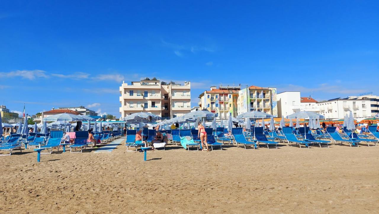 Miomar Beach Hotel Cesenatico Esterno foto