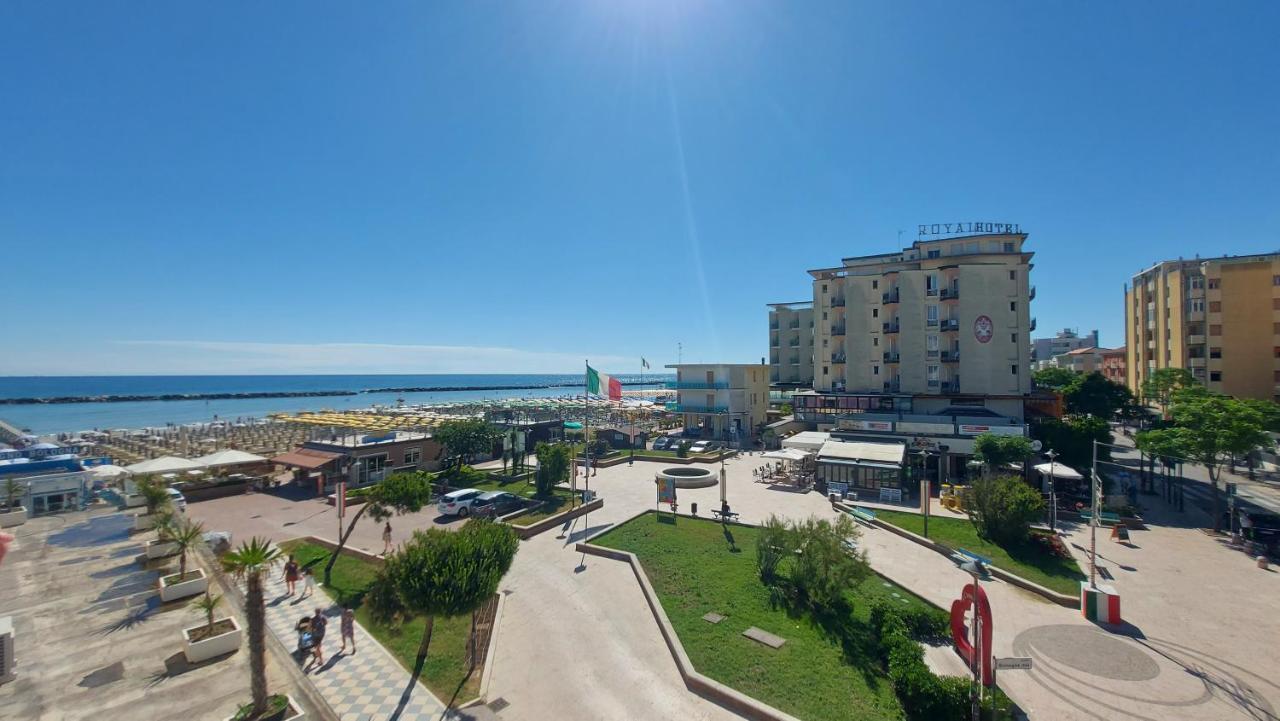 Miomar Beach Hotel Cesenatico Esterno foto