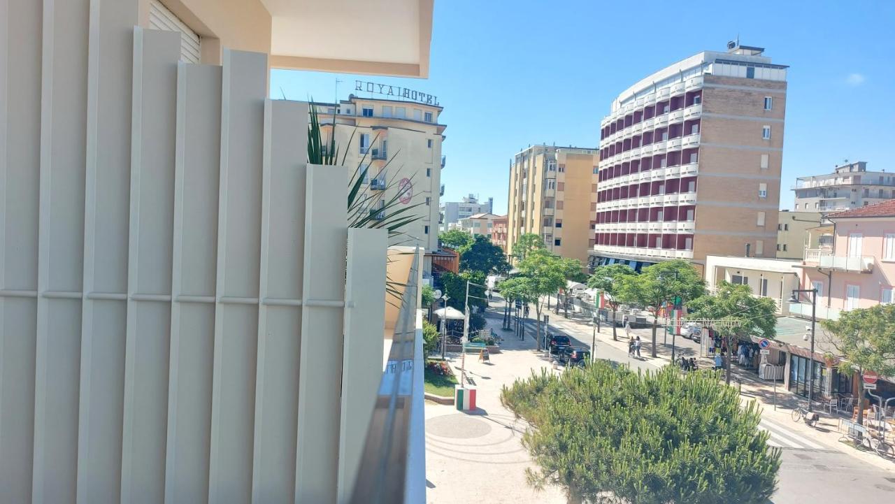 Miomar Beach Hotel Cesenatico Esterno foto
