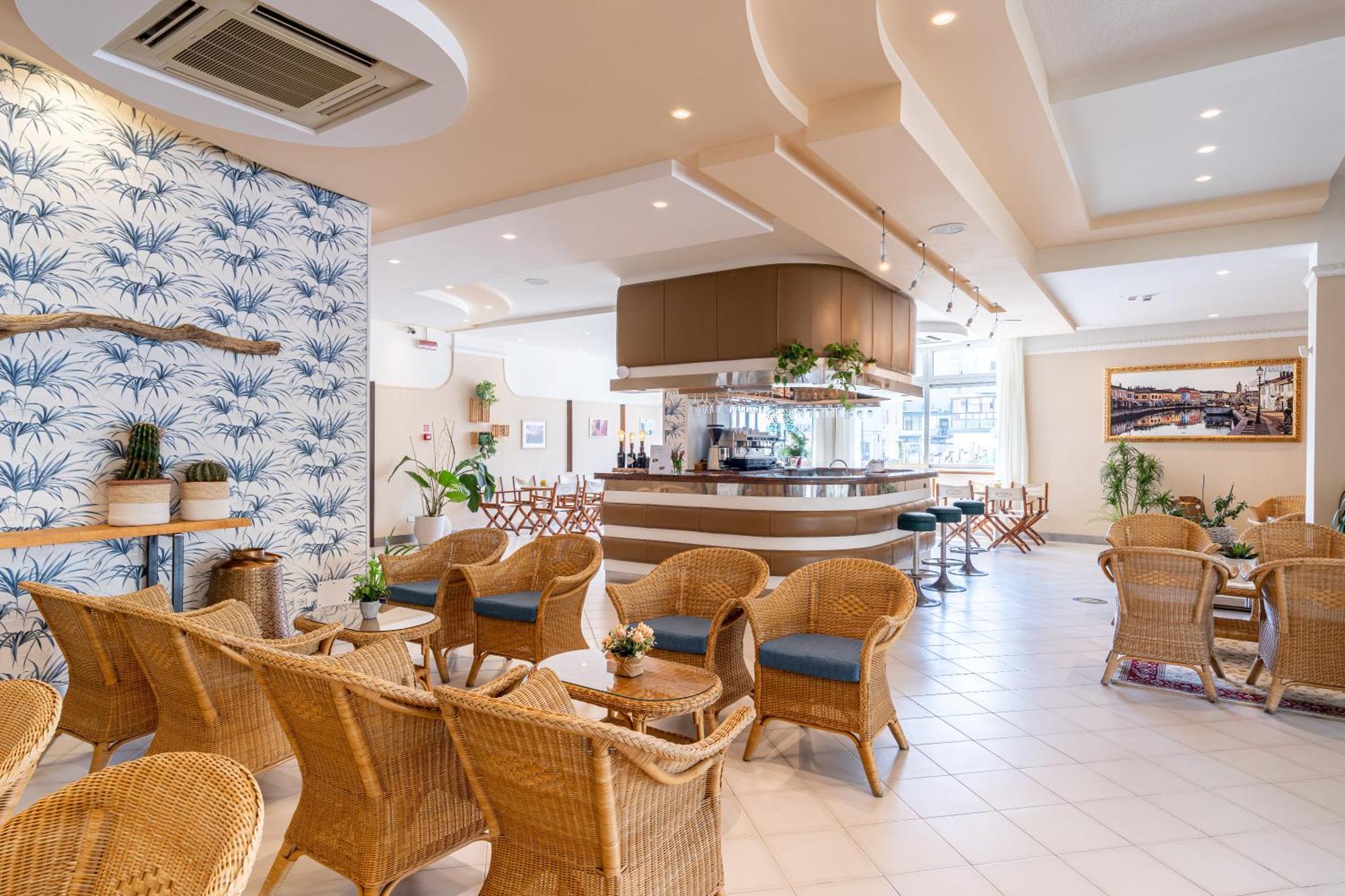 Miomar Beach Hotel Cesenatico Esterno foto