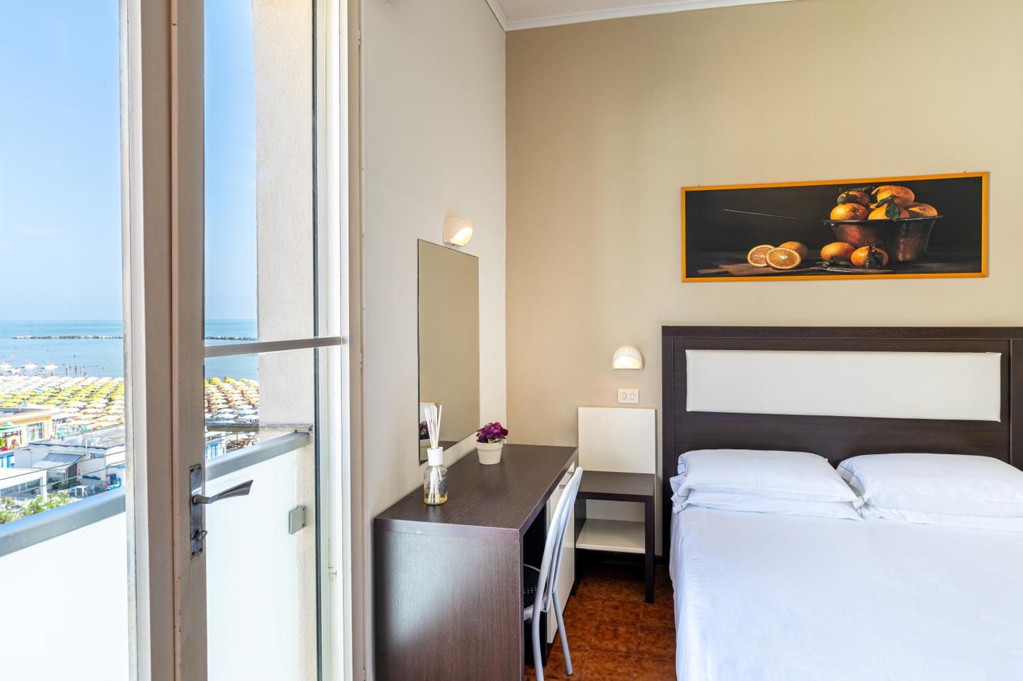 Miomar Beach Hotel Cesenatico Esterno foto